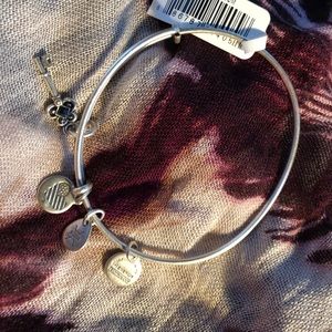 NWT & box Alex & Ani Key it Wisdom bracelet